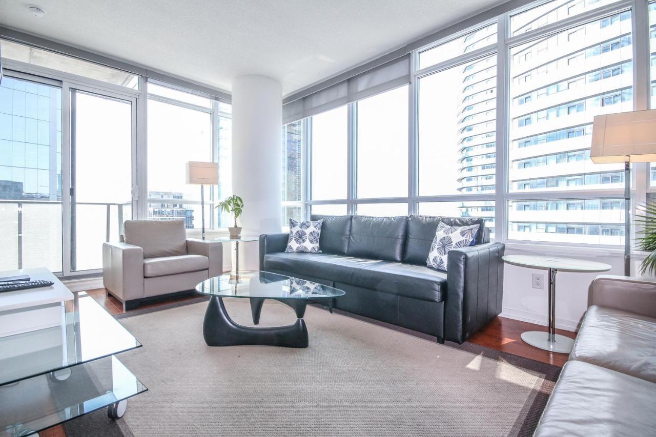 Sarkar Suites - Maple Leaf Square Торонто Экстерьер фото