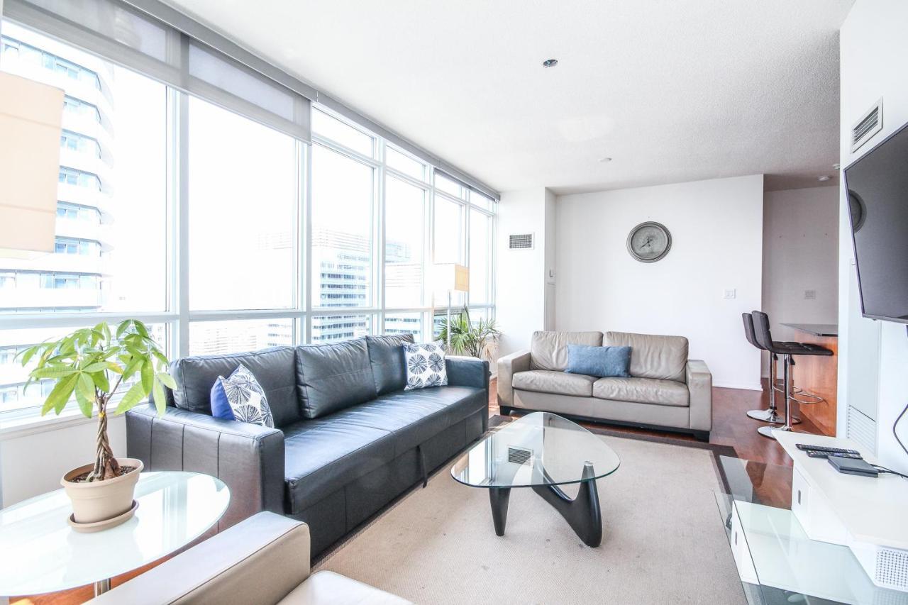 Sarkar Suites - Maple Leaf Square Торонто Экстерьер фото